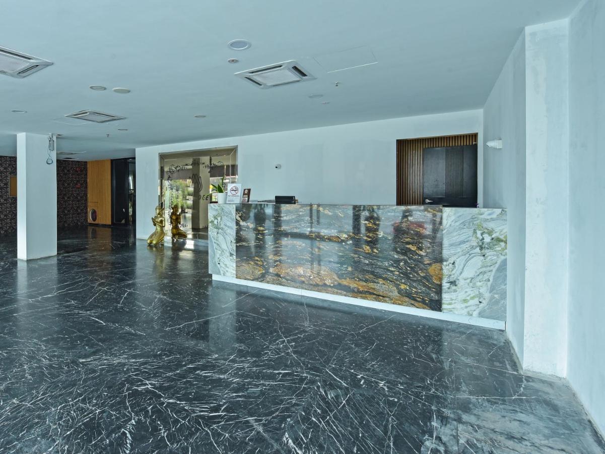 Capital O 90130 Sawadee Hotel Johor Bahru Zewnętrze zdjęcie